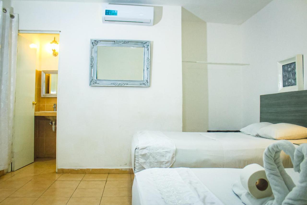 Palacio Canton Hotel - Valladolid Kültér fotó